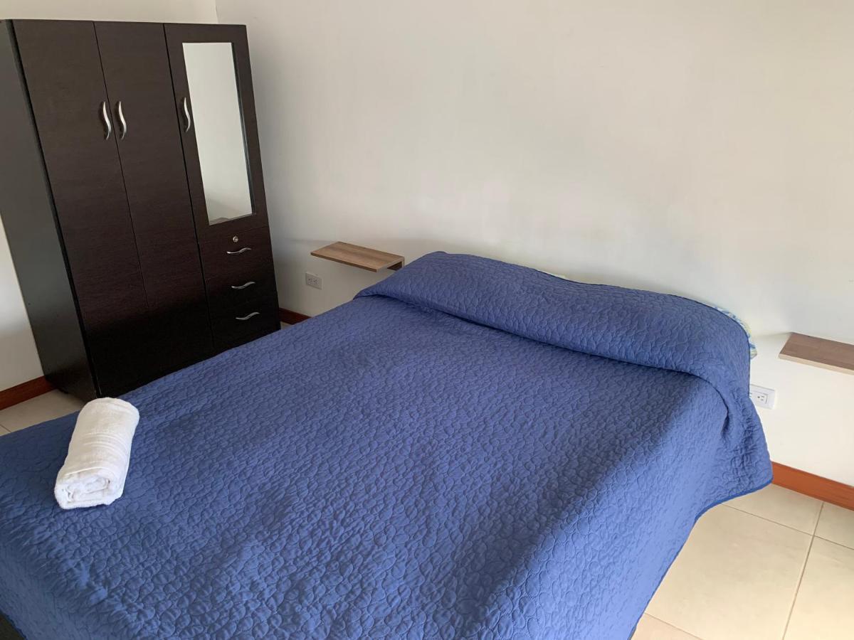 Apartamento Cerca Del Cc Titan Plaza Bogotá Kültér fotó